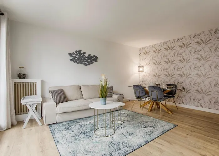 Les Caravelles - Trois Pieces - Centre